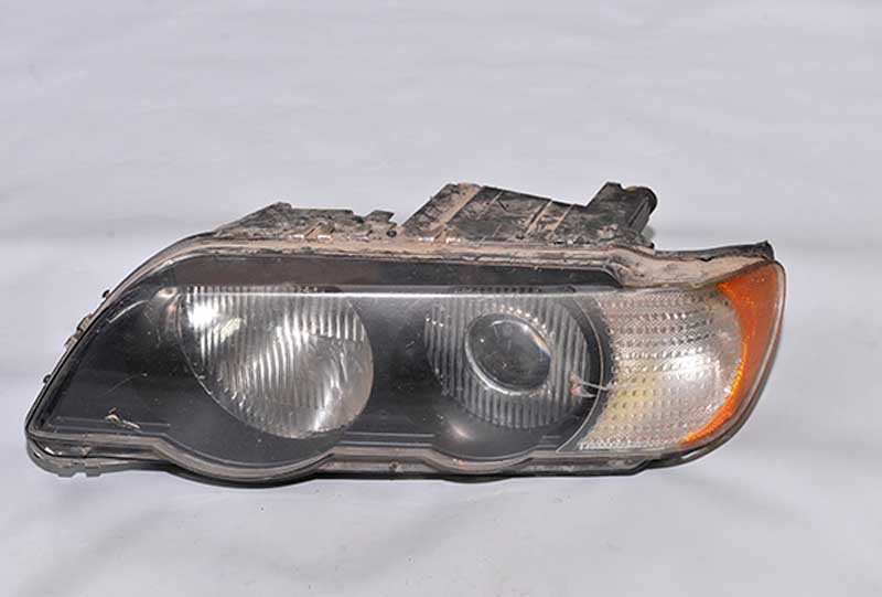 BMW 5 SERİSİ ÇIKMA YEDEK PARÇA BMW-ÇIKMA-YEDEK-PARÇA-X5-E-53-KASA-FAR